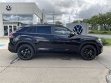 New 2025 Volkswagen Atlas Cross Sport SEL R-Line image 2