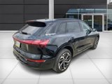 Used 2024 Audi Q8 e-tron Prestige image 6