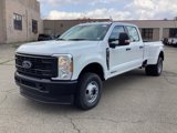 New 2025 Ford F350 XL image 3
