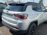 Used 2024 Jeep Compass Latitude w/ Altitude Special Edition image 4