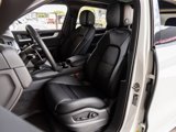 Certified 2025 Porsche Cayenne image 5
