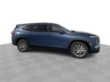 New 2025 Buick Enclave Preferred image 2