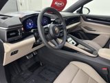 Used 2025 Porsche Macan Electric image 4