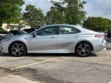 Used 2020 Toyota Camry SE image 3