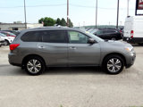 Used 2020 Nissan Pathfinder SV image 6