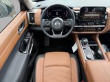 New 2025 Nissan Pathfinder Platinum image 4