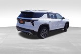 New 2025 Chevrolet Traverse LT w/ Driver Confidence Package image 3