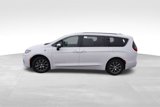 New 2025 Chrysler Pacifica Pinnacle image 6