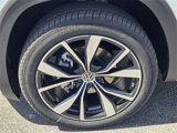New 2025 Volkswagen Atlas Cross Sport SEL Premium R-Line image 5