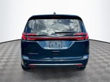 New 2025 Chrysler Pacifica Select image 5