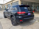 Used 2018 Jeep Grand Cherokee Altitude image 3