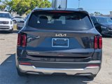 New 2025 Kia Sorento S image 4