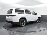 Used 2022 Jeep Wagoneer Series III w/ Premium Group I image 2