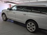 New 2025 Lincoln Navigator L Reserve image 3