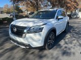 New 2025 Nissan Pathfinder Platinum image 3