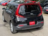 Used 2021 Kia Soul LX image 4