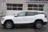 Used 2024 GMC Terrain SLT image 3