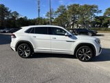 New 2025 Volkswagen Atlas Cross Sport SEL Premium R-Line image 4