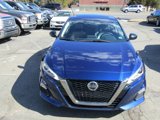 Used 2020 Nissan Altima 2.5 SR w/ Premium Package image 2