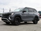 New 2025 Volkswagen Atlas Peak Edition SE image 3
