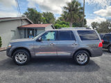 Used 2010 Lincoln Navigator 2WD image 2