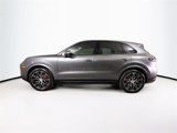 Used 2024 Porsche Cayenne S image 2