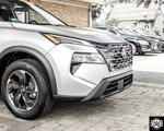 Used 2025 Nissan Rogue SV image 4