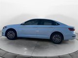 Used 2021 Volkswagen Jetta SE w/ SE Cold Weather Package image 2