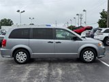 Used 2020 Dodge Grand Caravan SE image 2