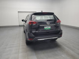 Used 2018 Nissan Rogue S image 6