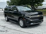 Used 2023 Chevrolet Suburban LT image 3