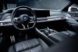 Used 2024 BMW i7 eDrive50 w/ M Sport Package image 2