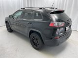 Used 2023 Jeep Cherokee Altitude Lux image 4