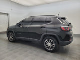 Used 2018 Jeep Compass Latitude image 3