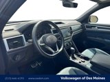 Used 2023 Volkswagen Atlas Cross Sport SEL R-Line image 2