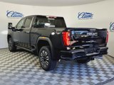 New 2025 GMC Sierra 2500 Denali Ultimate image 2