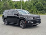 Used 2023 Jeep Wagoneer Series III w/ Preferred Equipment Group image 2