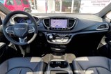 New 2025 Chrysler Pacifica Select image 5