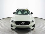 Certified 2024 Volvo XC40 B5 Plus w/ Climate Package image 2
