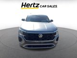 Used 2024 Volkswagen Atlas Cross Sport SE image 5