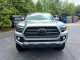 Used 2016 Toyota Tacoma TRD Off-Road image 5