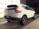 Used 2024 Volvo XC40 B5 Core image 2