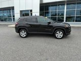 Used 2022 Jeep Compass Latitude w/ Sun and Sound Group image 3