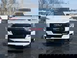 Used 2023 GMC Terrain SLE w/ Driver Convenience Package image 3