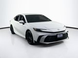 Used 2025 Toyota Camry SE image 3