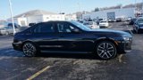 New 2024 BMW i7 xDrive60 w/ Premium Package image 3