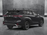 New 2025 Toyota Highlander XSE image 2