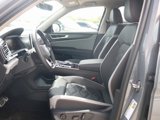 New 2025 Volkswagen Atlas Peak Edition SE image 6