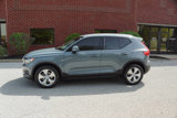 Used 2021 Volvo XC40 T5 Momentum image 3