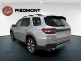 New 2025 Honda Pilot Touring image 6